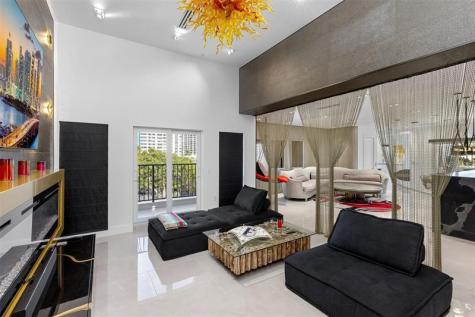 3021 Riomar Street Fort Lauderdale FL 33304