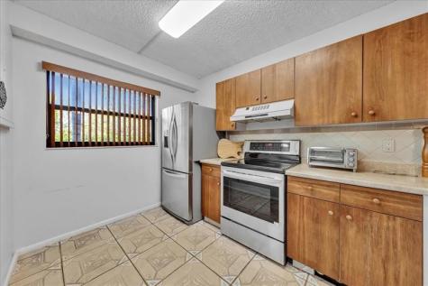 7737 NW 79th Avenue Tamarac FL 33321
