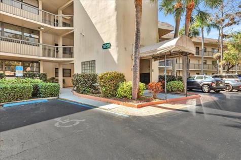 7737 NW 79th Avenue Tamarac FL 33321