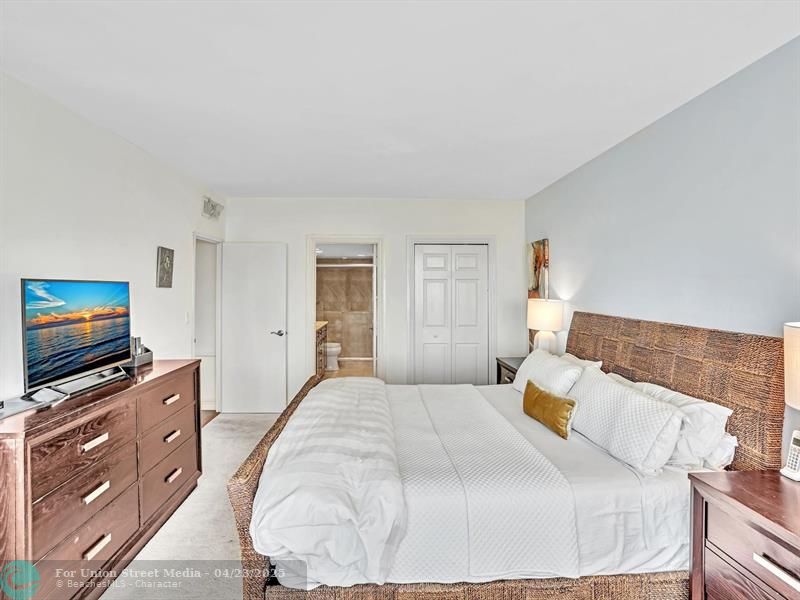 701 E Camino Real Boca Raton FL 33432