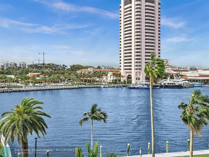 701 E Camino Real Boca Raton FL 33432