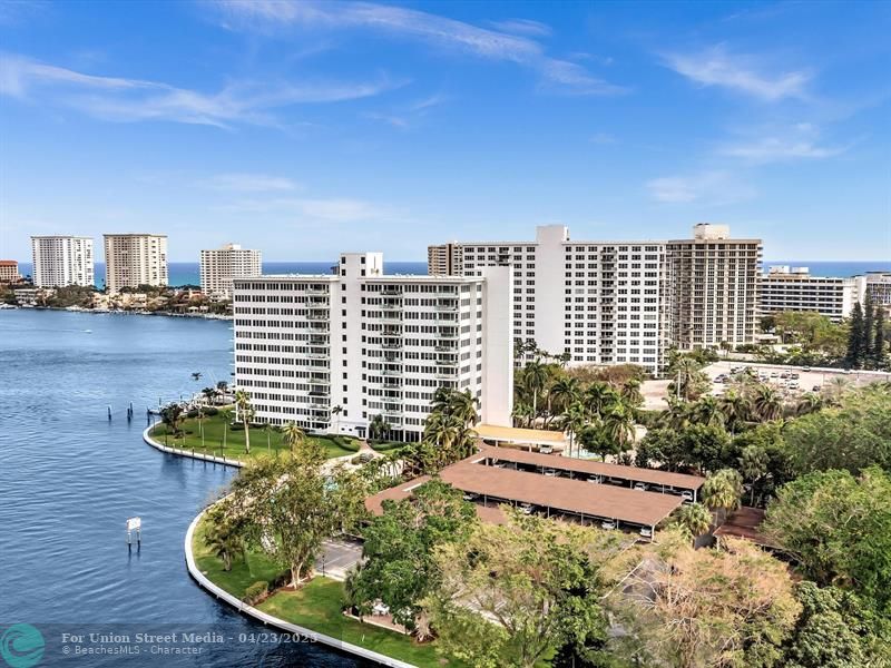 701 E Camino Real Boca Raton FL 33432