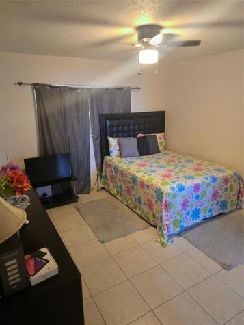 Lauderdale Lakes FL 33313
