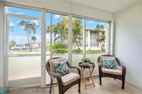 2856 S Garden Drive S Lake Worth FL 33461