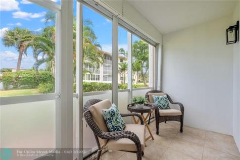 2856 S Garden Drive S Lake Worth FL 33461