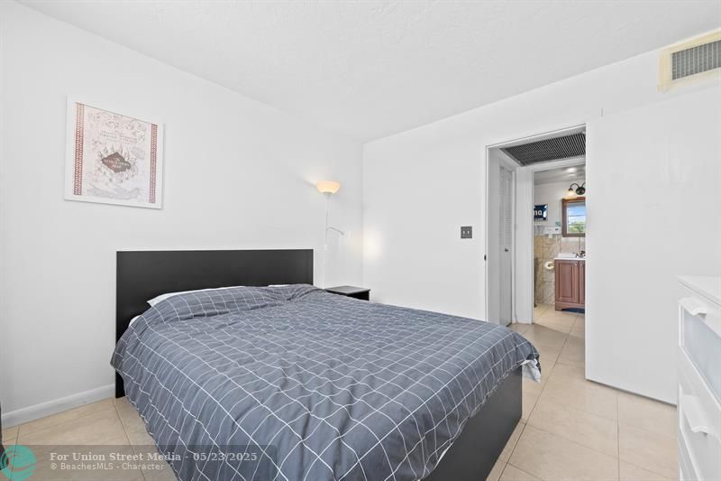 7100 NW 17th Street Plantation FL 33313