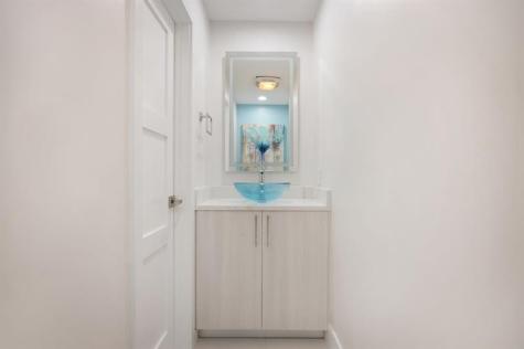 424 Hendricks Isle Fort Lauderdale FL 33301