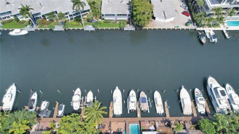 424 Hendricks Isle Fort Lauderdale FL 33301