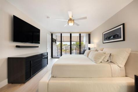 424 Hendricks Isle Fort Lauderdale FL 33301