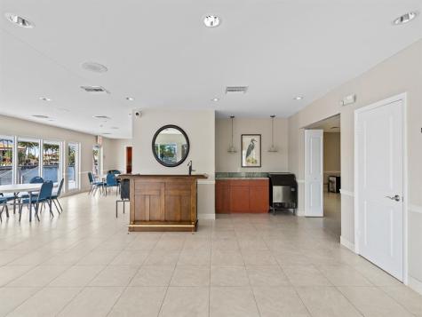 3200 NE 36th Street Fort Lauderdale FL 33308