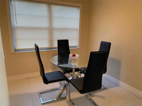 209 Ventnor M Deerfield Beach FL 33442