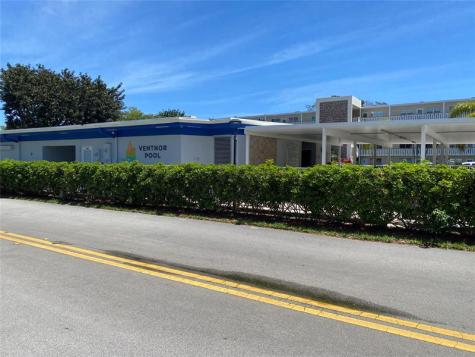 209 Ventnor M Deerfield Beach FL 33442