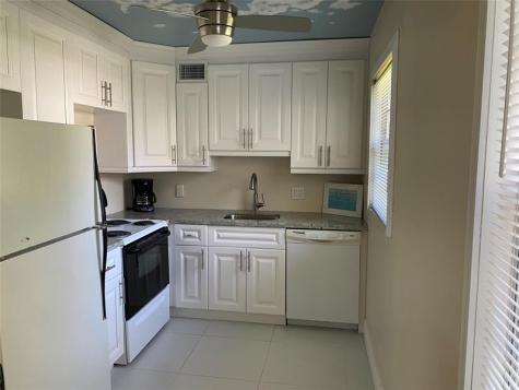 209 Ventnor M Deerfield Beach FL 33442