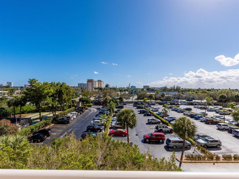 801 S Federal Highway Pompano Beach FL 33062