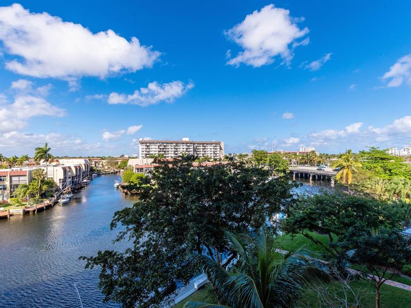 801 S Federal Highway Pompano Beach FL 33062