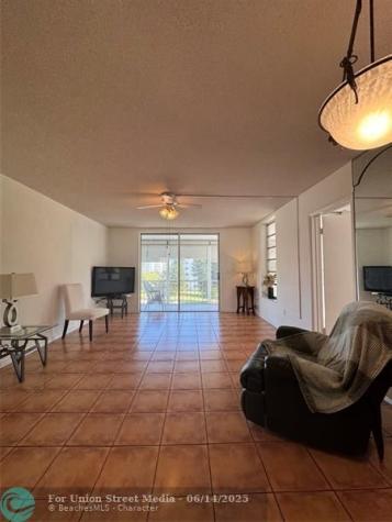 2859 Leonard Drive Aventura FL 33160