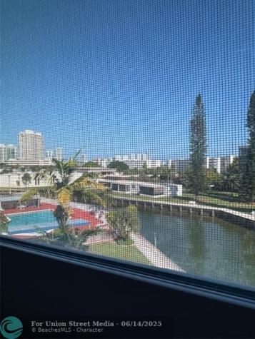 2859 Leonard Drive Aventura FL 33160