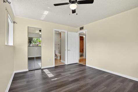 7711 Ashmont Tamarac FL 33321
