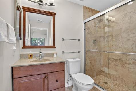 7711 Ashmont Tamarac FL 33321