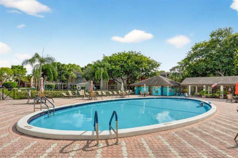 7711 Ashmont Tamarac FL 33321
