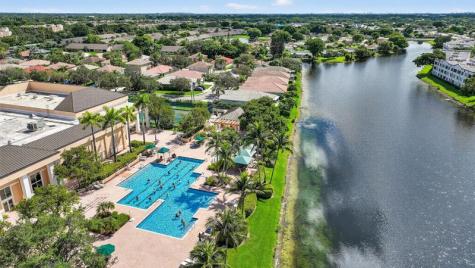 7711 Ashmont Tamarac FL 33321