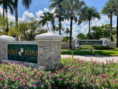 7711 Ashmont Tamarac FL 33321