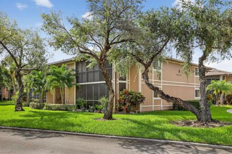 7711 Ashmont Tamarac FL 33321
