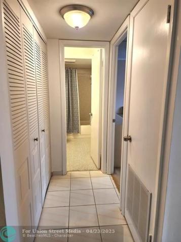9521 Sunrise Lakes Boulevard Sunrise FL 33322