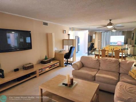 9521 Sunrise Lakes Boulevard Sunrise FL 33322