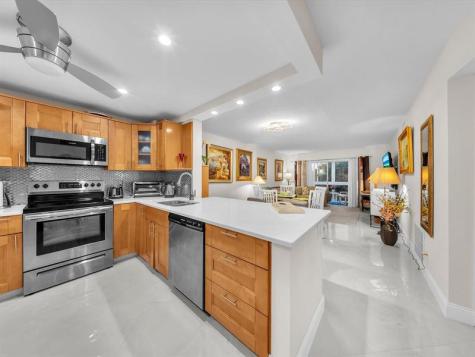 2515 NE 1st Court Boynton Beach FL 33435