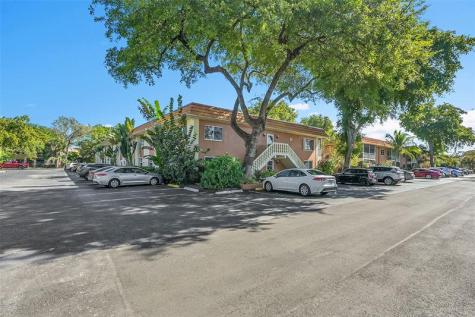 1920 NE 1st Terrace Wilton Manors FL 33305