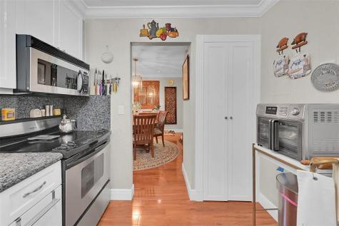 1920 NE 1st Terrace Wilton Manors FL 33305