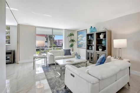 9720 S Hollybrook Lake Drive Pembroke Pines FL 33025