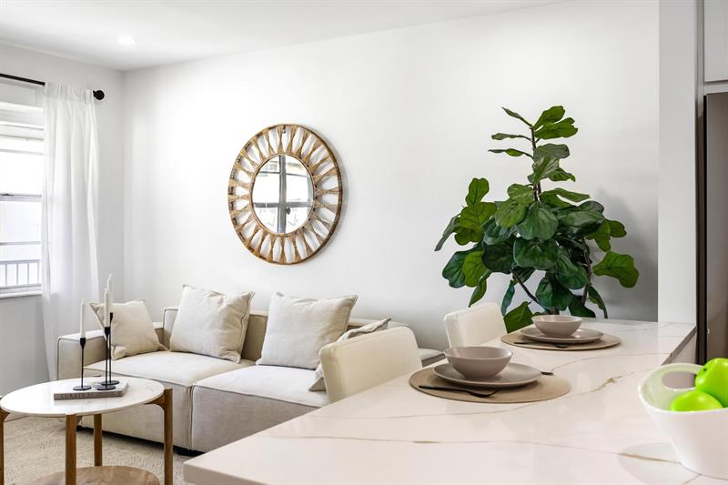 480 Horizons W Boynton Beach FL 33435