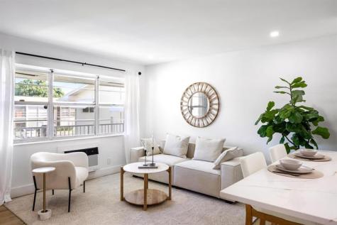 480 Horizons W Boynton Beach FL 33435