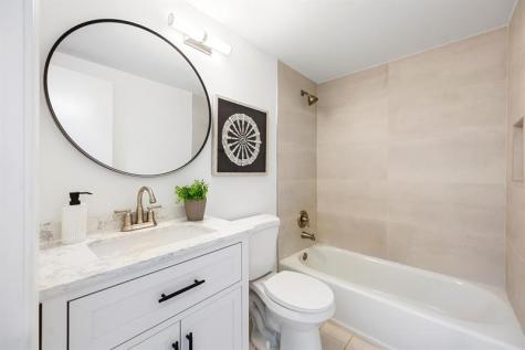 480 Horizons W Boynton Beach FL 33435