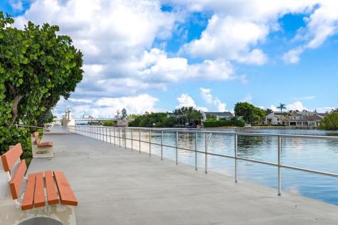 480 Horizons W Boynton Beach FL 33435