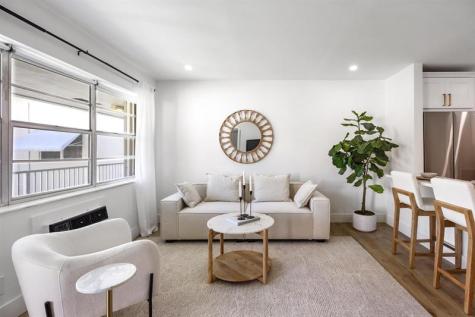 480 Horizons W Boynton Beach FL 33435