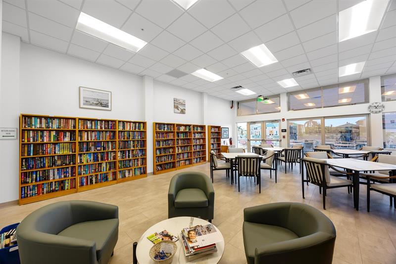 480 Horizons W Boynton Beach FL 33435