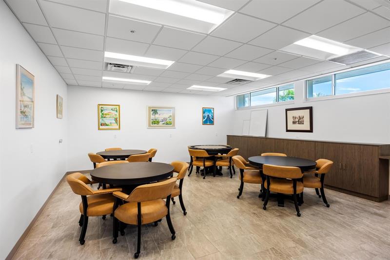 480 Horizons W Boynton Beach FL 33435