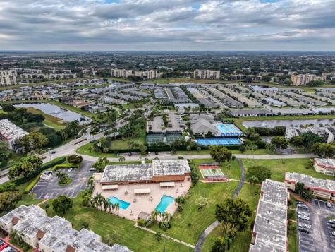 7 Willowbrook Lane Delray Beach FL 33446