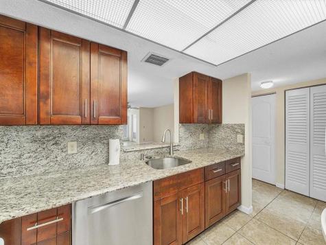 7 Willowbrook Lane Delray Beach FL 33446