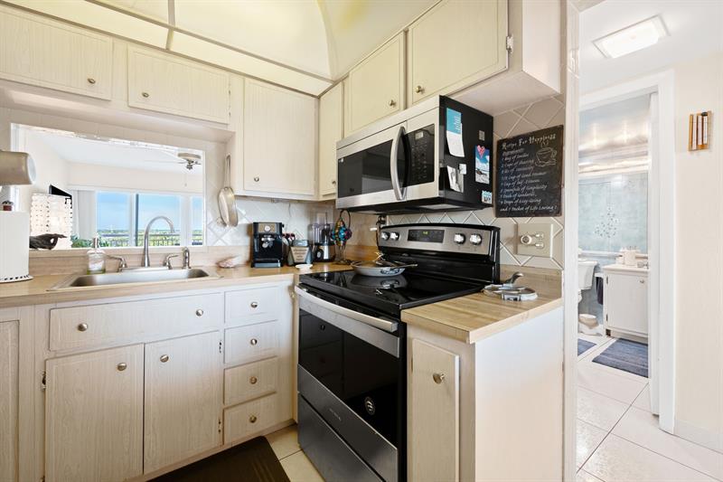 2611 N Riverside Drive Pompano Beach FL 33062