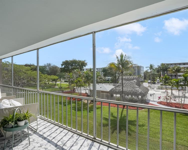 4700 Washington Street Hollywood FL 33021