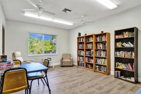 1300 N 12th Court Hollywood FL 33019