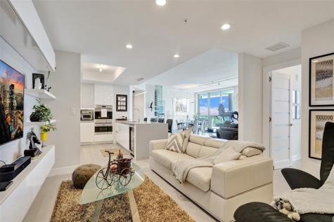 1180 N Federal Highway Fort Lauderdale FL 33304