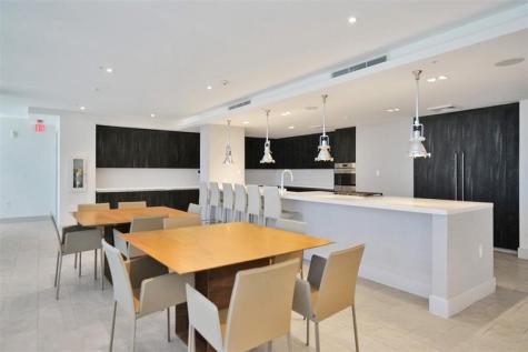 1180 N Federal Highway Fort Lauderdale FL 33304