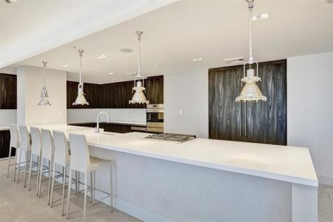 1180 N Federal Highway Fort Lauderdale FL 33304