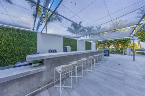 8701 Collins Avenue Miami Beach FL 33154
