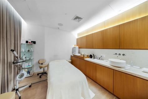 8701 Collins Avenue Miami Beach FL 33154